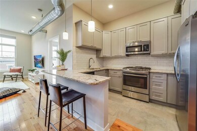 251 Newark Ave unit 4D, Jersey City, NJ 07302 - photo 4