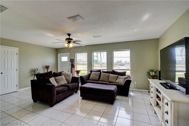 2021 NE 5th Ave, Cape Coral, FL 33909 - photo 5