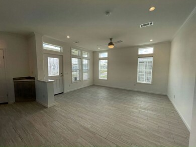 34866 Silver King Dr unit 812, Zephyrhills, FL 33541 - photo 3