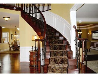 2532 Timber Hill Dr unit 1, Ann Arbor, MI 48103 - photo 2