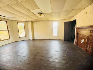 250 Main St, Worthington, WV 26591 - photo 5