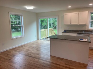 83 Ida Cir unit 310-15, Rochester, NH 03868 - photo 5