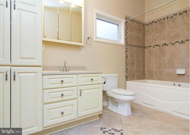 321 Taney Dr, Taneytown, MD 21787 - photo 7