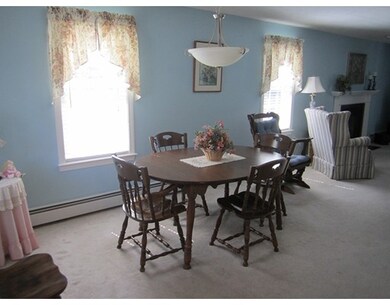 8 Patriot Rd, Fitchburg, MA 01420 - photo 4