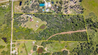 899 Fcr unit 930, Teague, TX 75860 - photo 3