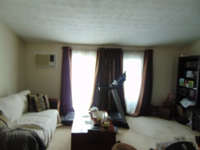 883 Mammoth Rd unit 2, Manchester, NH 03104 - photo 6