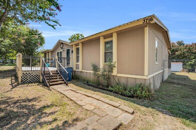 3716 Shady Ln, Joshua, TX 76058 - photo 6