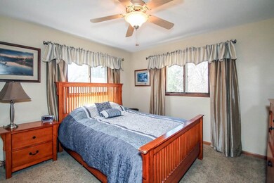 2401 White Oak Tr, Dunn, WI 53575 - photo 7