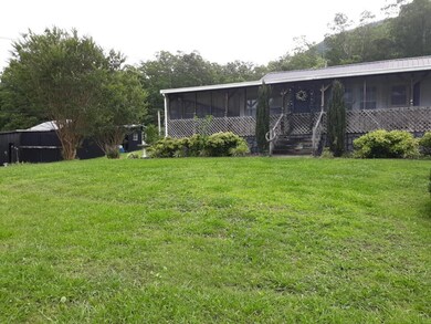 1790 Old Mountain Rd, Greeneville, TN 37743 - photo 2