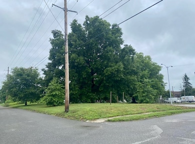 1 Waverly Rd, Huntington, WV 25704 - photo 3