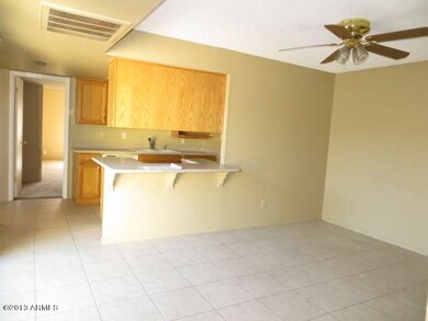 023-288048-DiningArea