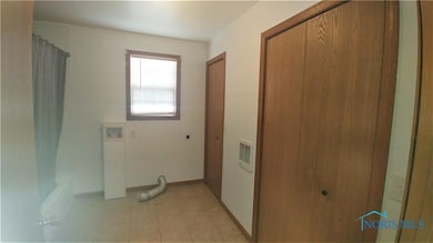 104 Venango St, Cygnet, OH 43413 - photo 6