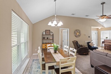 2704 Mockingbird Dr, Alvin, TX 77511 - photo 7