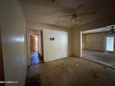 3580 Holmes Ave, Jackson, MS 39213 - photo 3