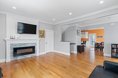 112 Margin St unit 1, Salem, MA 01970 - photo 4