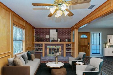 301 Bennie Ln, Grand Prairie, TX 75051 - photo 3