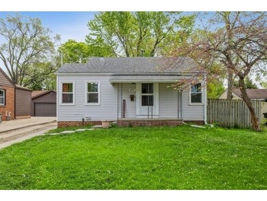 1417 56th St, Des Moines, IA 50311 - photo 2
