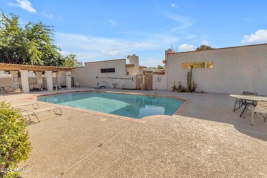 2821 N 26th Place unit 17, Phoenix, AZ 85008 - photo 4