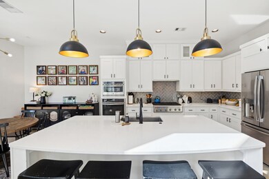 1819 Libbey Dr, Houston, TX 77018 - photo 7