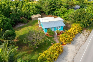 26985 Dolphin Rd (web) 018