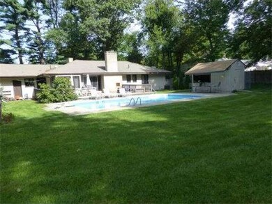 168 Pilgrim Dr, Holden, MA 01520 - photo 3