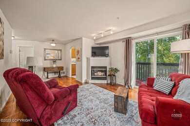 12-web-or-mls-5719 Denali St F-12