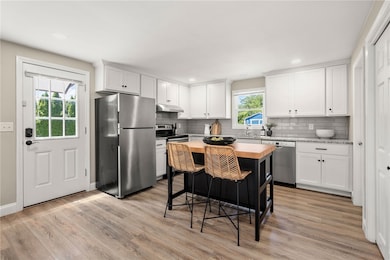 476 Green End Ave, Middletown, RI 02842 - photo 6