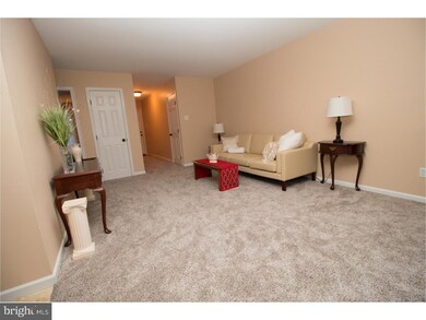 8 Kearney Dr, North Wales, PA 19454 - photo 3