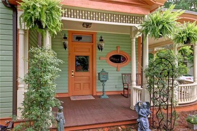 409 S Race St, Statesville, NC 28677 - photo 3