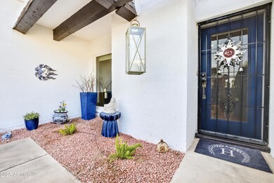 611 E Tam Oshanter Dr, Phoenix, AZ 85022 - photo 3