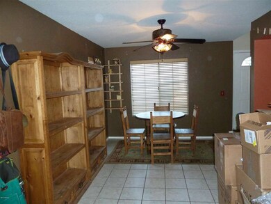 1214 Fam Room