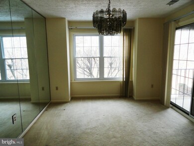 17 Friendswood Ct unit B, Baltimore, MD 21209 - photo 5