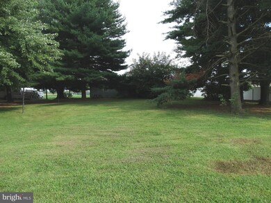 6807 Horst Rd, Chambersburg, PA 17202 - photo 3