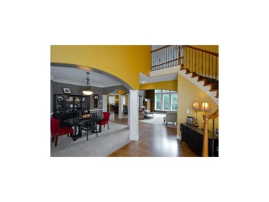 Arches and Columns for Architectural Flare