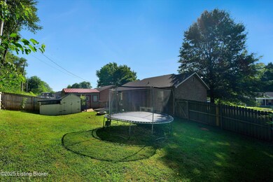 124 Mcgowan Ave, Bardstown, KY 40004 - photo 5