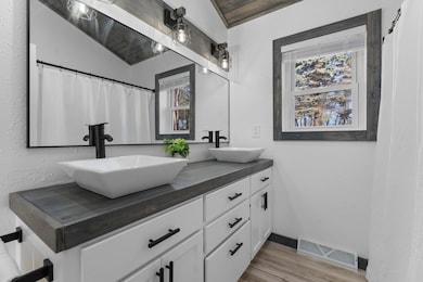 26 Oak Ln, Pine Island, MN 55963 - photo 5