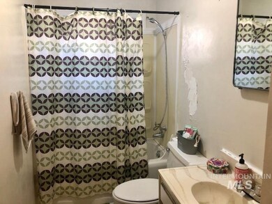 1351 Miller Ave, Burley, ID 83318 - photo 6