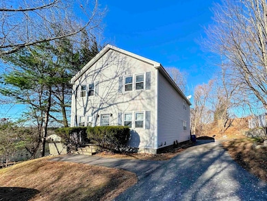 33 Elwood Ave unit B, Manchester, NH 03103 - photo 2