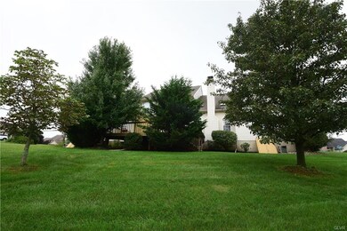 2163 Rolling Meadow Dr, Macungie, PA 18062 - photo 5