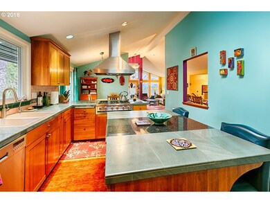 19110 Suncrest Dr, West Linn, OR 97068 - photo 5