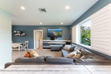 366 Maddock St West Palm Beach-large-005