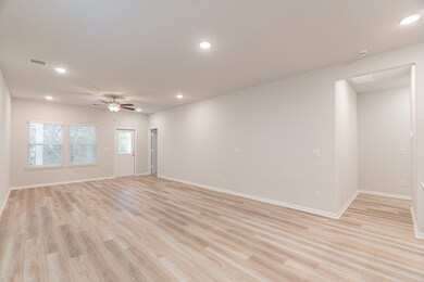 31 Courageous Side Way, Magnolia, TX 77354 - photo 7