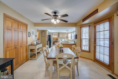 2465 Harpoon Dr, Stafford, VA 22554 - photo 7