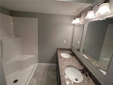 DOUBLE SINK MASTER BATH