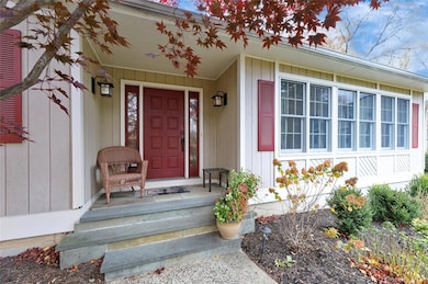 23 Hallmark Dr, New City, NY 10956 - photo 2