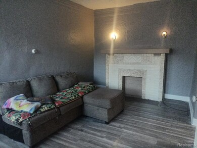 4844 Gray St, Detroit, MI 48215 - photo 5