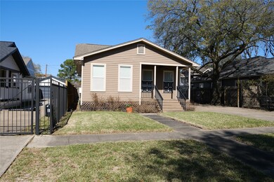 741 E 7th St, Houston, TX 77007 - photo 3