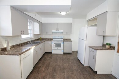 119 15th St NW, Cedar Rapids, IA 52405 - photo 7