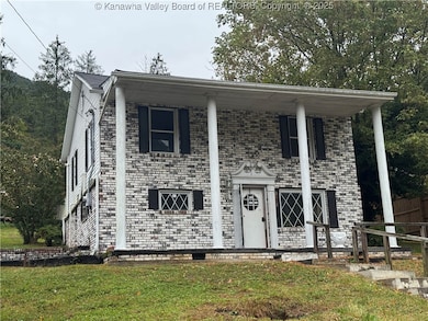 3183 Pond Fork Rd, Madison, WV 25130 - photo 4