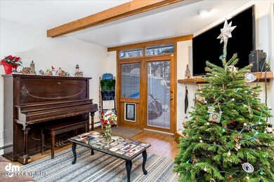 05-Living Room_ELI04230-Edit